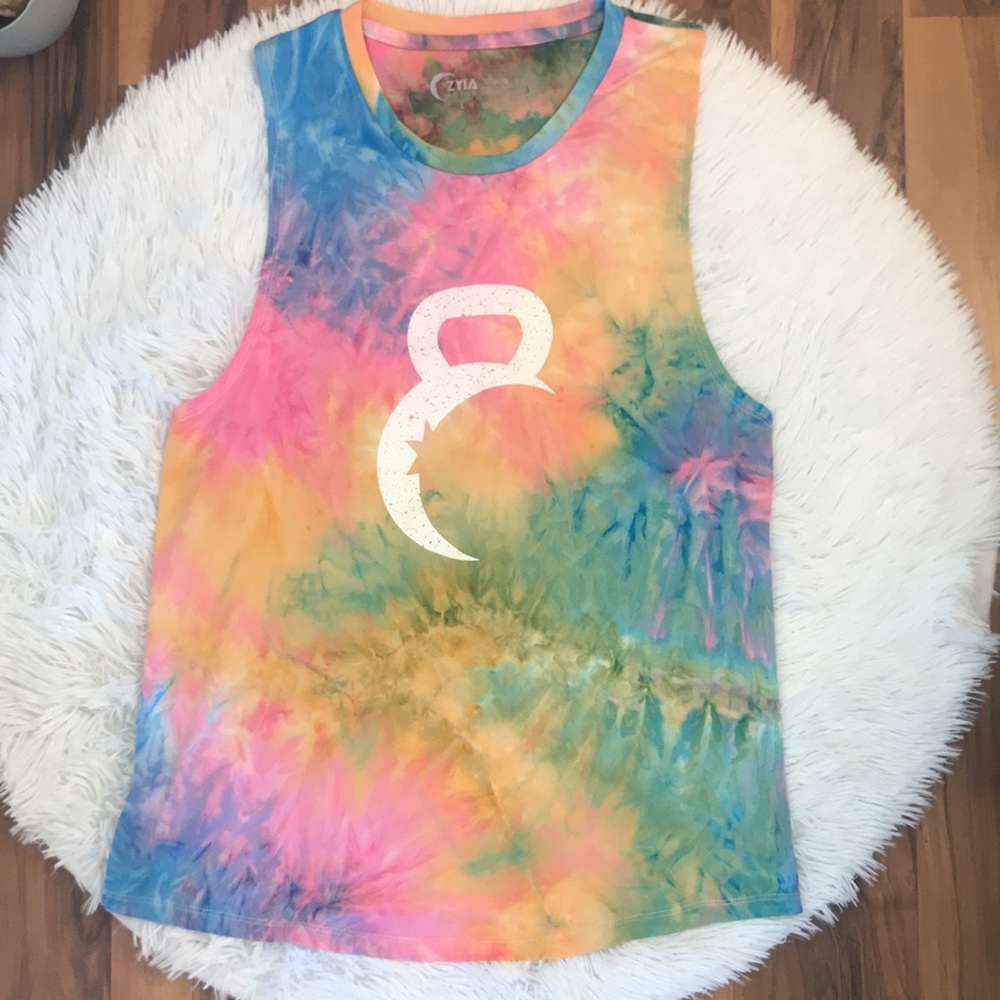 Zyia Active Hendrix Kettle Moon Tank Large EUC